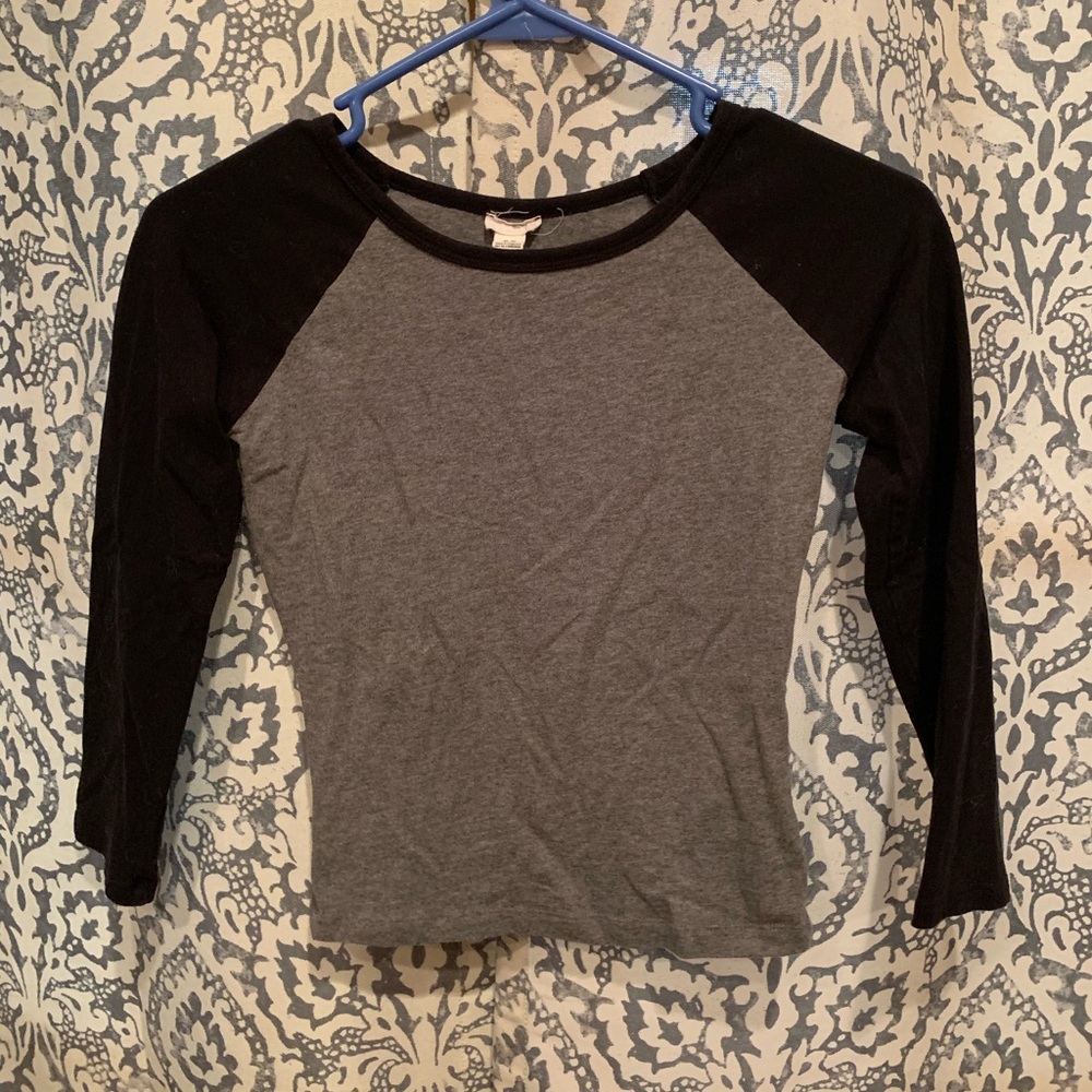 Garage Black & Grey Half Sleeve Crop Top